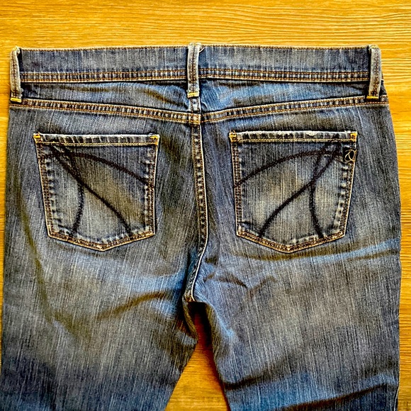 New York & Company Bootcut Jeans - Picture 5 of 6